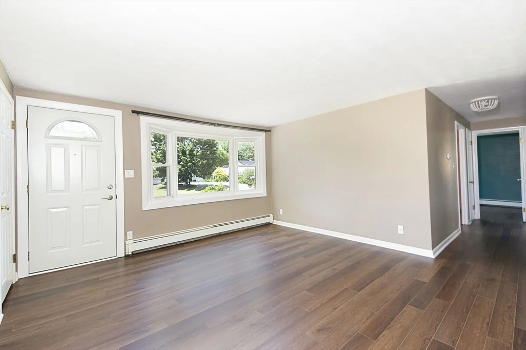 3 bed, 1 bath apartment for rent at 18 Brookfield Ter Unit 0, Framingham — photo 15 of 21