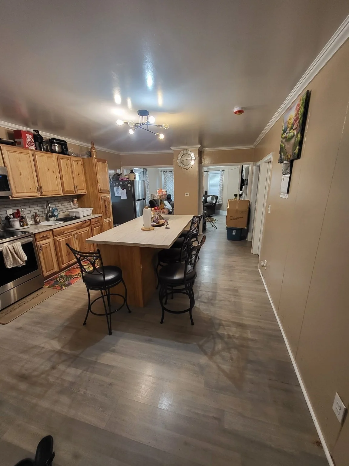 3 bed, 1 bath apartment for rent at 18 Bullard St Unit 1, New Bedford — photo 8 of 12