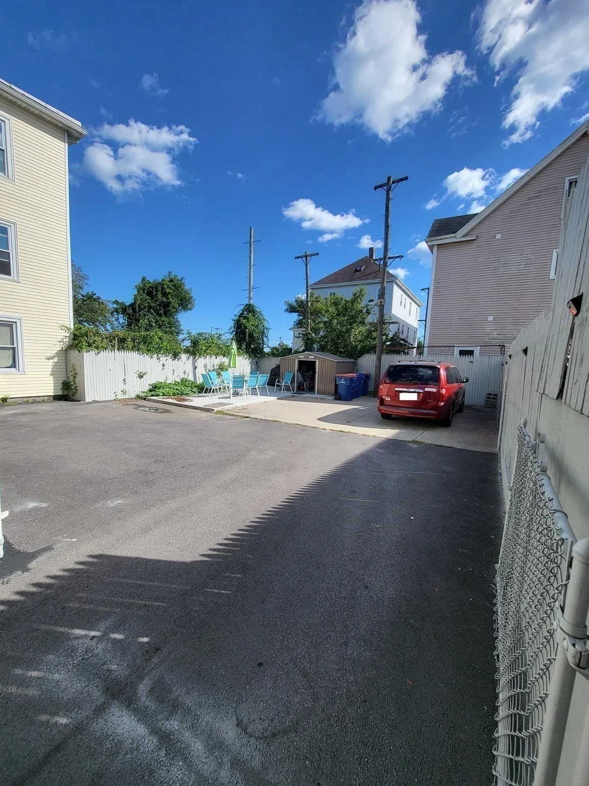 3 bed, 1 bath apartment for rent at 18 Bullard St Unit 1, New Bedford — photo 5 of 12
