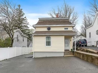 3 bed, 1 bath apartment for rent at 18 Cambridge St Unit B, Ayer — photo 9 of 9