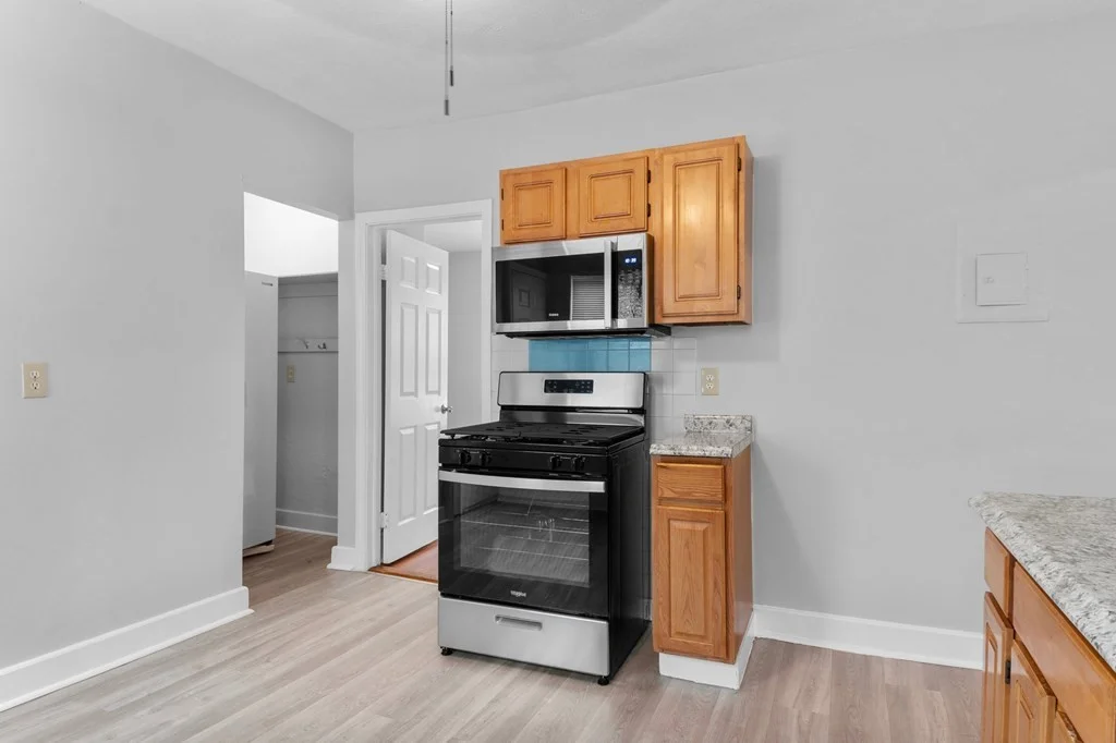 3 bed, 1 bath apartment for rent at 18 Cameron St Unit 3, Dorchester — photo 17 of 27