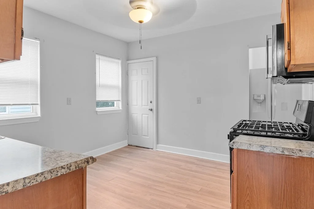 3 bed, 1 bath apartment for rent at 18 Cameron St Unit 3, Dorchester — photo 14 of 27