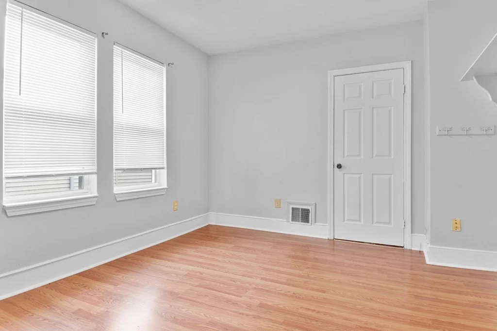 3 bed, 1 bath apartment for rent at 18 Cameron St Unit 3, Dorchester — photo 22 of 27
