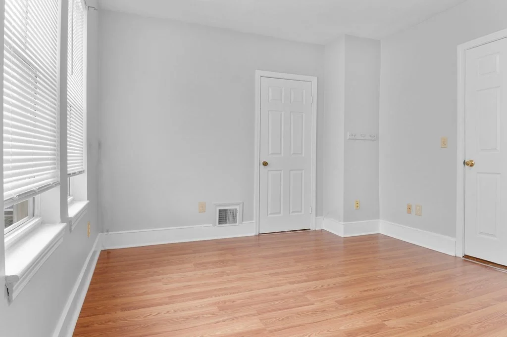 3 bed, 1 bath apartment for rent at 18 Cameron St Unit 3, Dorchester — photo 21 of 27