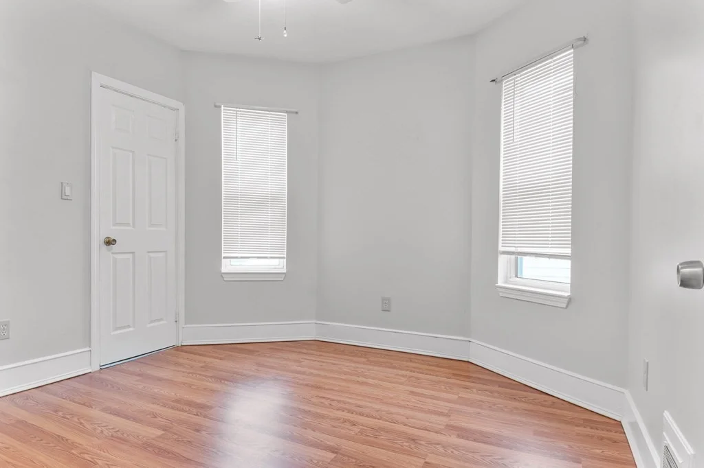3 bed, 1 bath apartment for rent at 18 Cameron St Unit 3, Dorchester — photo 11 of 27