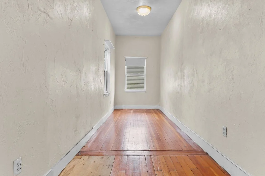 3 bed, 1 bath apartment for rent at 18 Cameron St Unit 3, Dorchester — photo 24 of 27