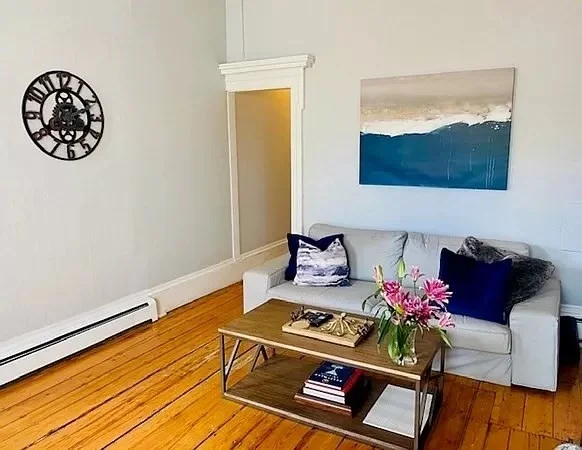 2 bed, 1 bath apartment for rent at 18 Cedar St Unit 3, Charlestown — photo 3 of 10