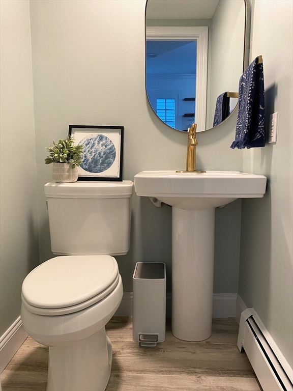 2 bed, 1 bath apartment for rent at 18 Central St Unit 3, Marblehead — photo 10 of 10