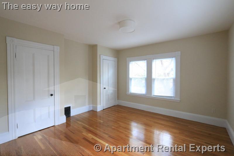 3 bed, 2 bath apartment for rent at 18 Chandler St Unit 2, Davis Square — photo 3 of 19