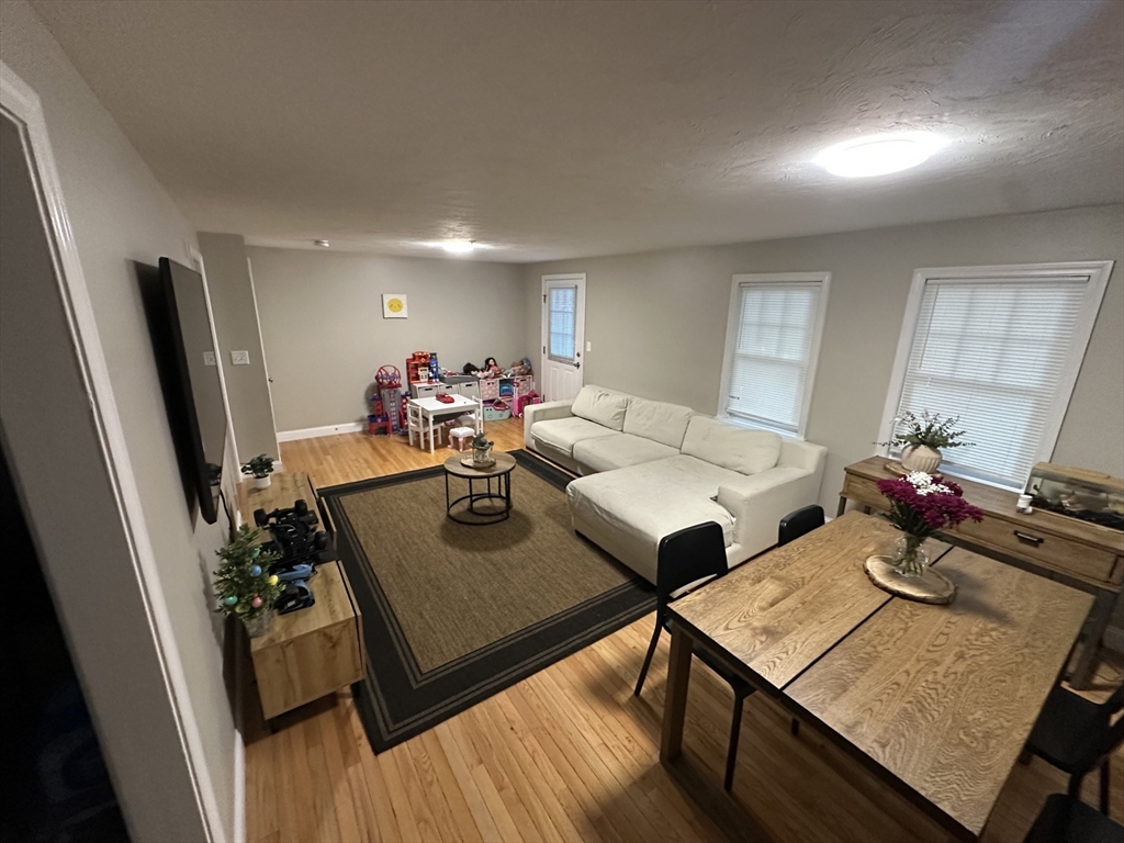 3 bed, 1 bath apartment for rent at 18 Charles St Unit 3, Weymouth