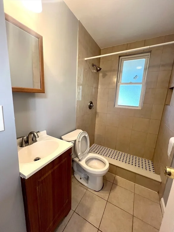 4 bed, 2 bath apartment for rent at 18 Chase St Unit 2, Dorchester — photo 10 of 10