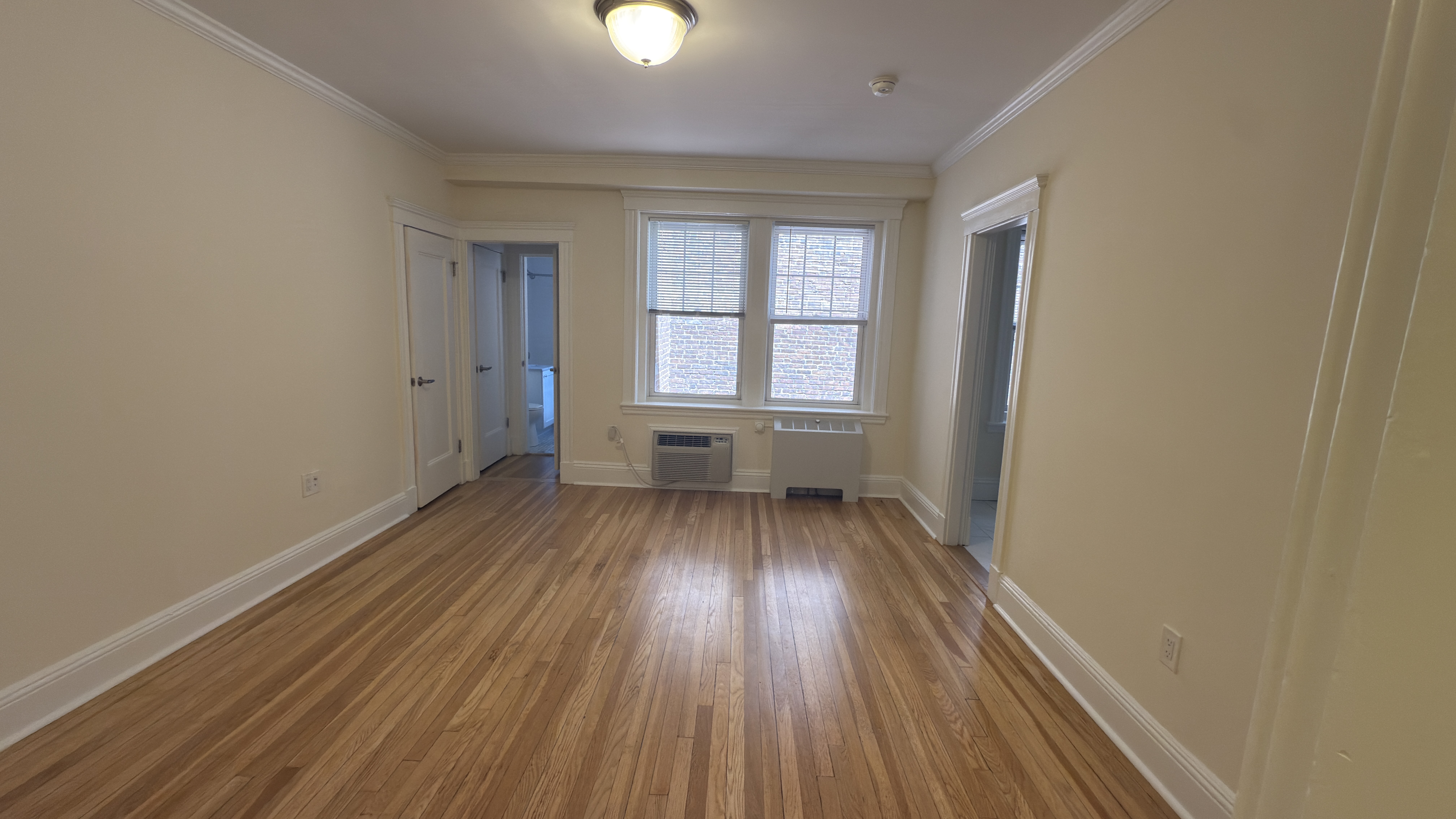 Studio bed, 1 bath apartment for rent at 18 Chauncy St Unit 07, Neighborhood Nine — photo 7 of 14