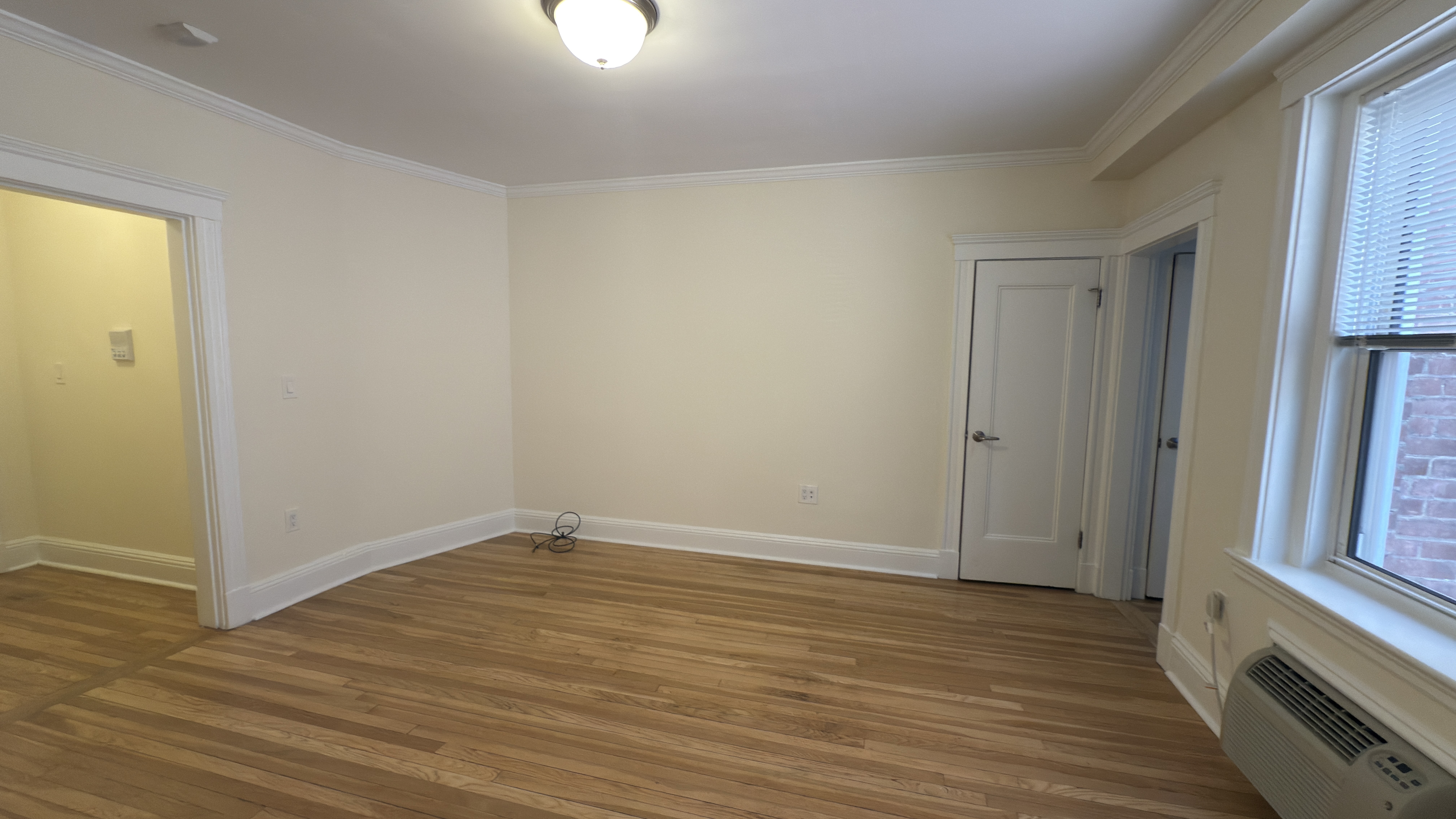 Studio bed, 1 bath apartment for rent at 18 Chauncy St Unit 07, Neighborhood Nine — photo 9 of 14