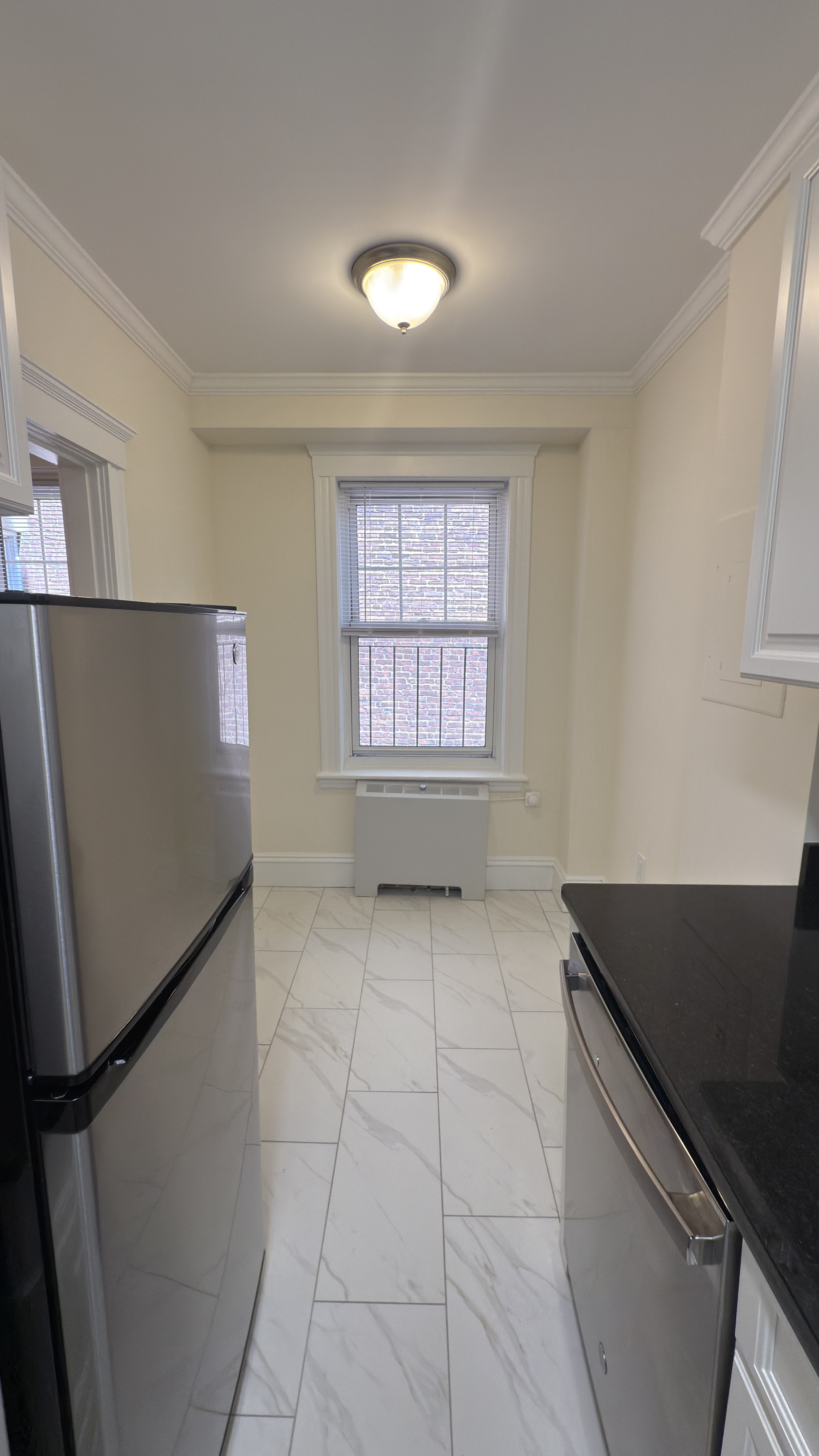 Studio bed, 1 bath apartment for rent at 18 Chauncy St Unit 07, Neighborhood Nine — photo 4 of 14