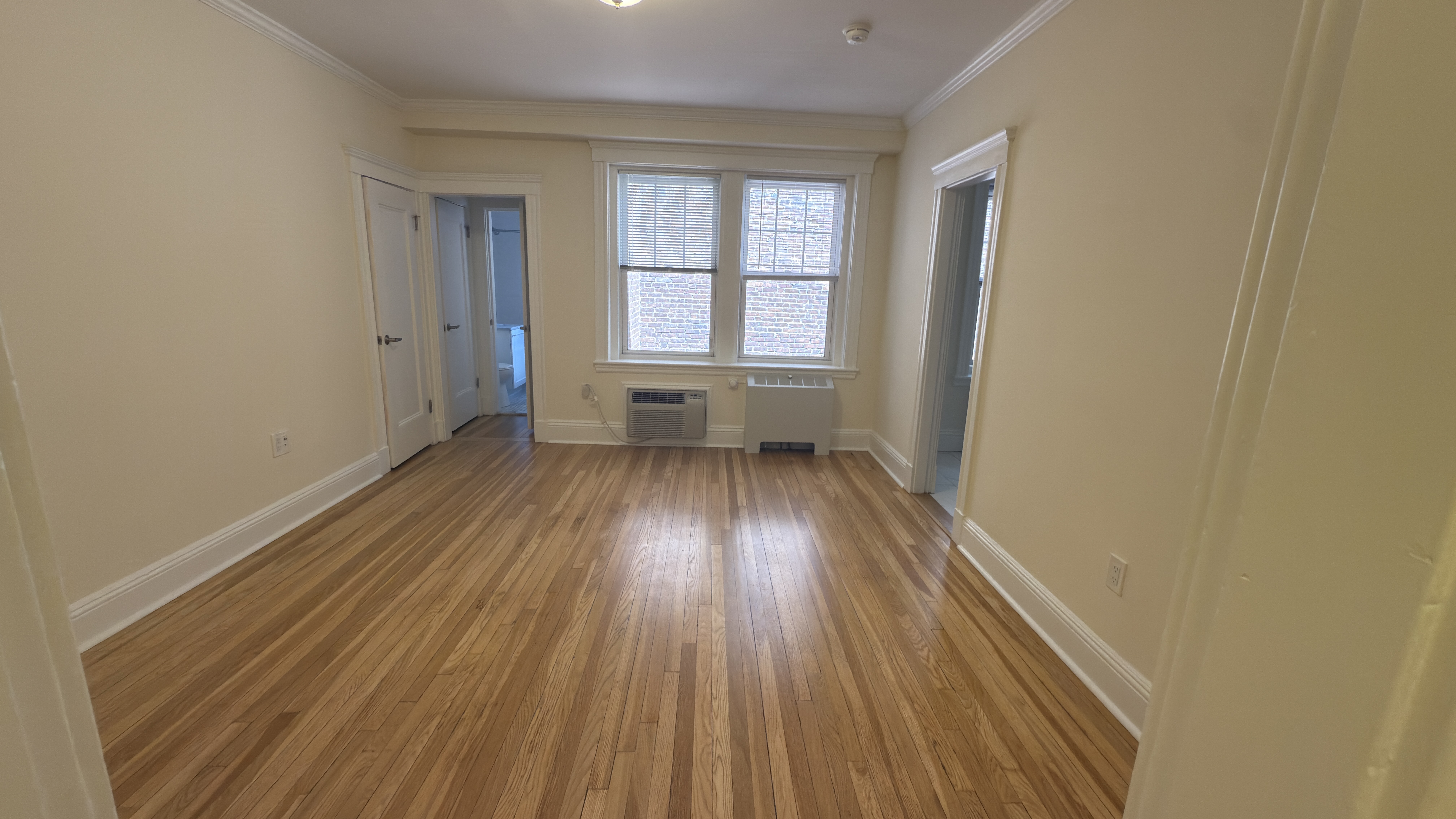 Studio bed, 1 bath apartment for rent at 18 Chauncy St Unit 07, Neighborhood Nine — photo 8 of 14