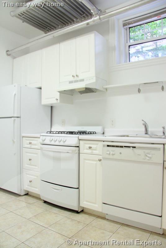 1 bed, 1 bath apartment for rent at 18 Chauncy St Unit B, Harvard Square — photo 14 of 18