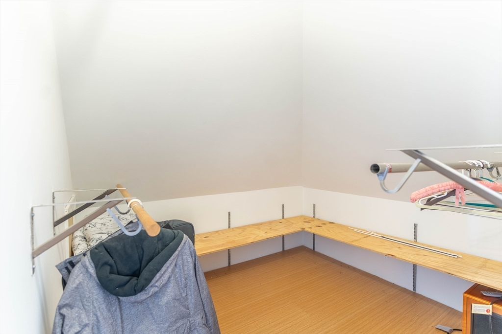 1 bed, 1 bath apartment for rent at 18 Chestnut St Unit 4, Wakefield — photo 10 of 15