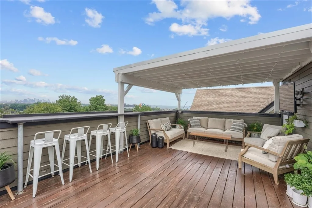 2 bed, 1 bath apartment for rent at 18 Claymont Ter Unit 18, Dorchester — photo 31 of 37