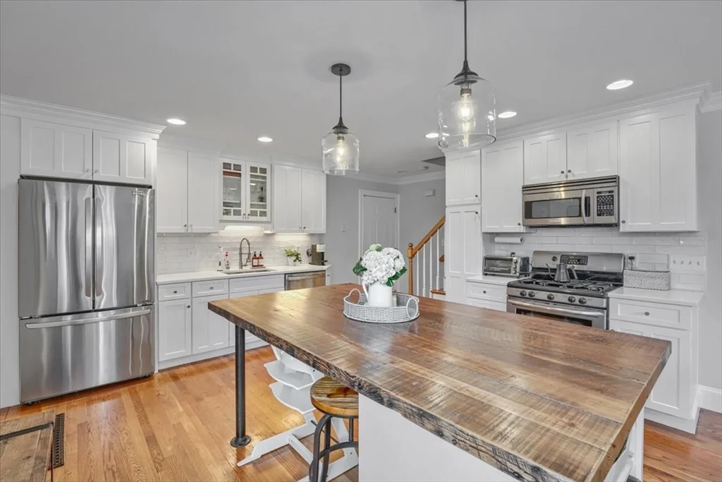 2 bed, 1 bath apartment for rent at 18 Claymont Ter Unit 18, Dorchester — photo 14 of 37