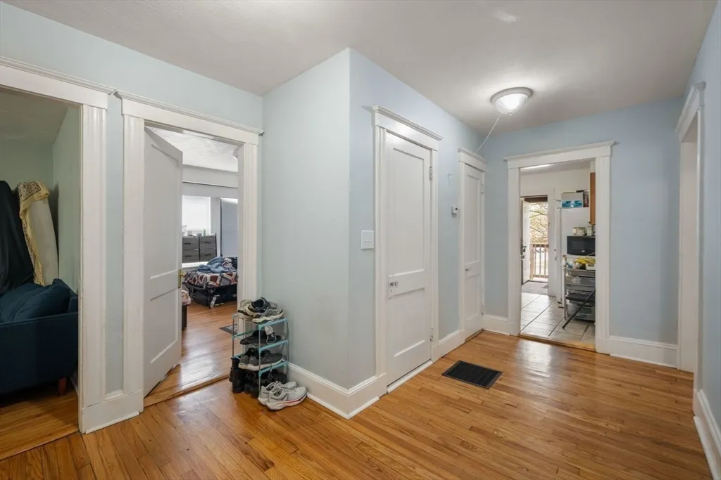 4 bed, 2.5 bath apartment for rent at 18 Claymoss Rd Unit 1, Brighton — photo 16 of 24