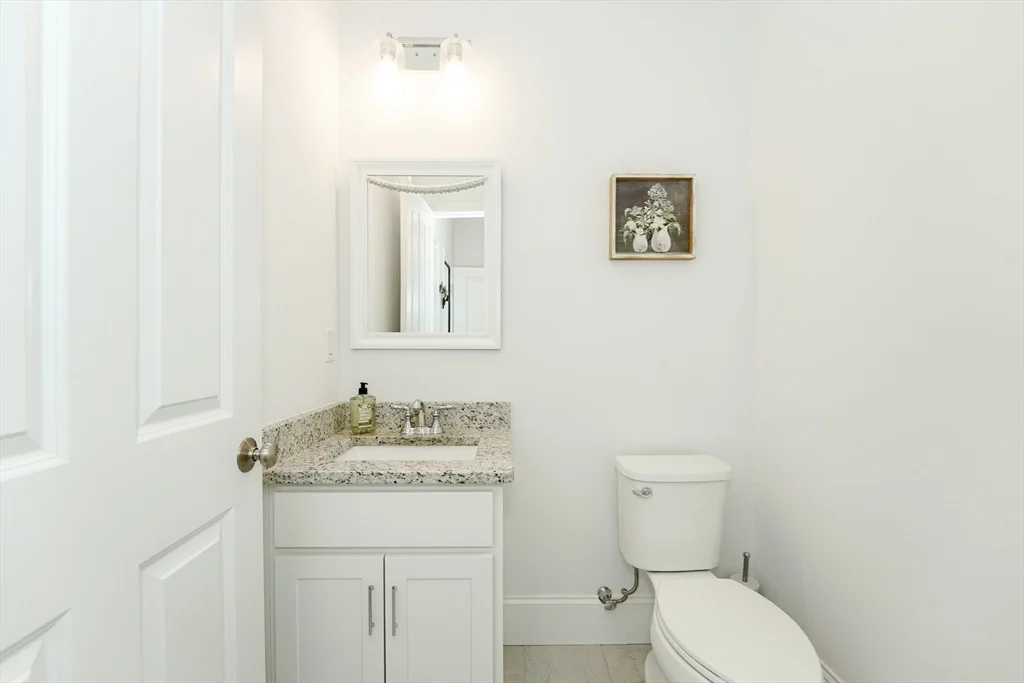 4 bed, 3 bath apartment for rent at 18 Cleary Cir Unit 18, Norfolk — photo 13 of 28