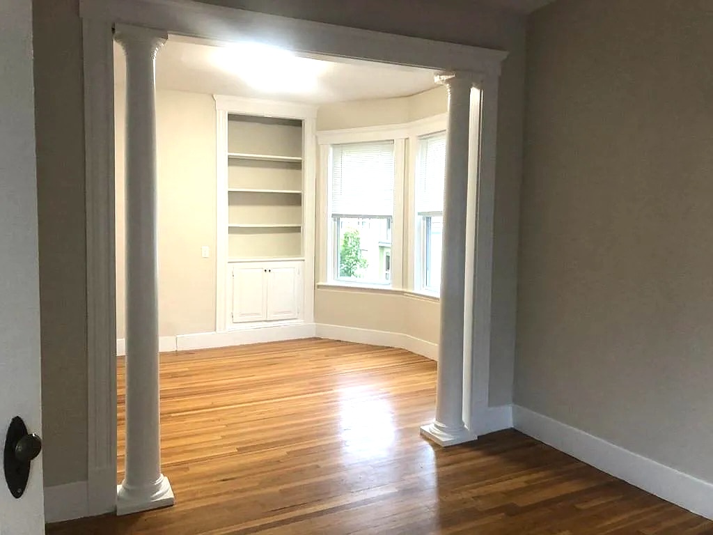 3 bed, 1 bath apartment for rent at 18 Cliff St Unit 2, Salem — photo 11 of 22