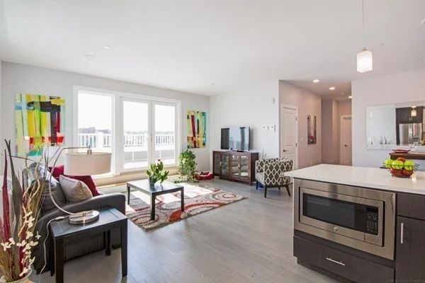 2 bed, 2 bath apartment for rent at 18 Cliveden Unit 604, Quincy — photo 11 of 21
