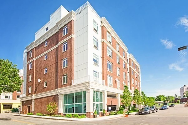 2 bed, 2 bath apartment for rent at 18 Cliveden Unit 604, Quincy — photo 1 of 21