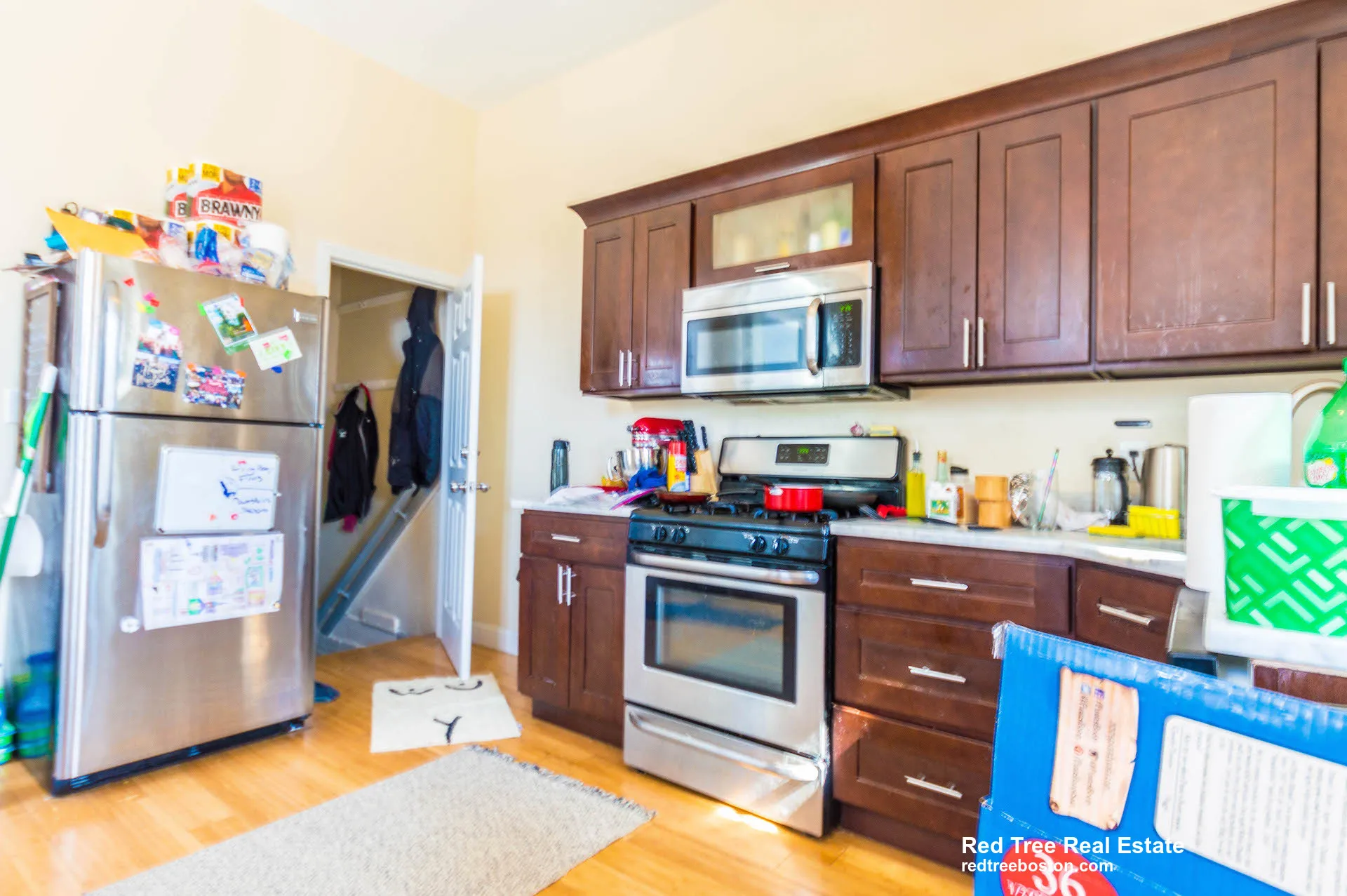 5 bed, 1.5 bath apartment for rent at 18 Cobden St Unit 1, Roxbury — photo 2 of 41