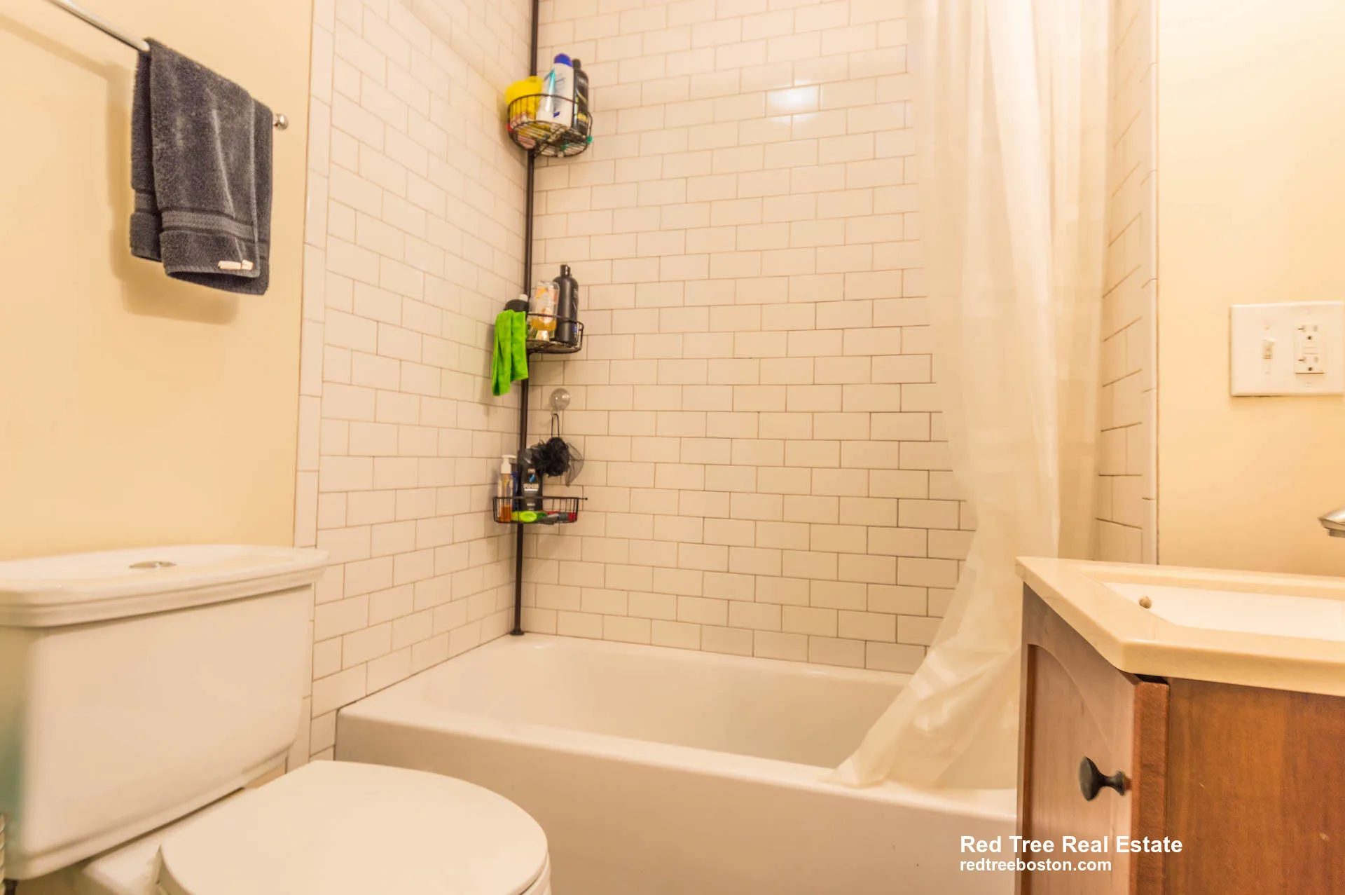 5 bed, 1.5 bath apartment for rent at 18 Cobden St Unit 1, Roxbury — photo 39 of 41