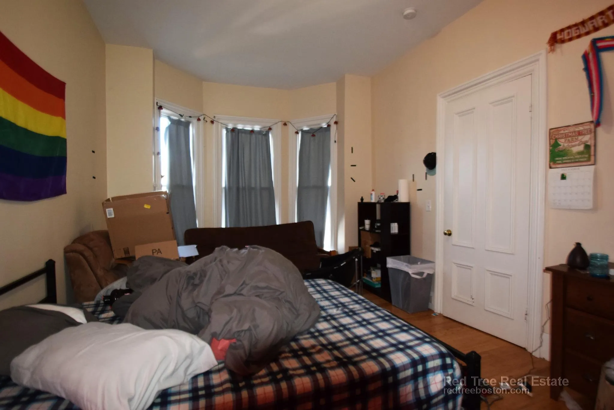 5 bed, 1.5 bath apartment for rent at 18 Cobden St Unit 1, Roxbury — photo 12 of 41
