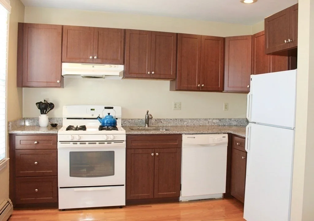 1 bed, 1 bath apartment for rent at 18 Cook St Unit 3, Charlestown — photo 4 of 12