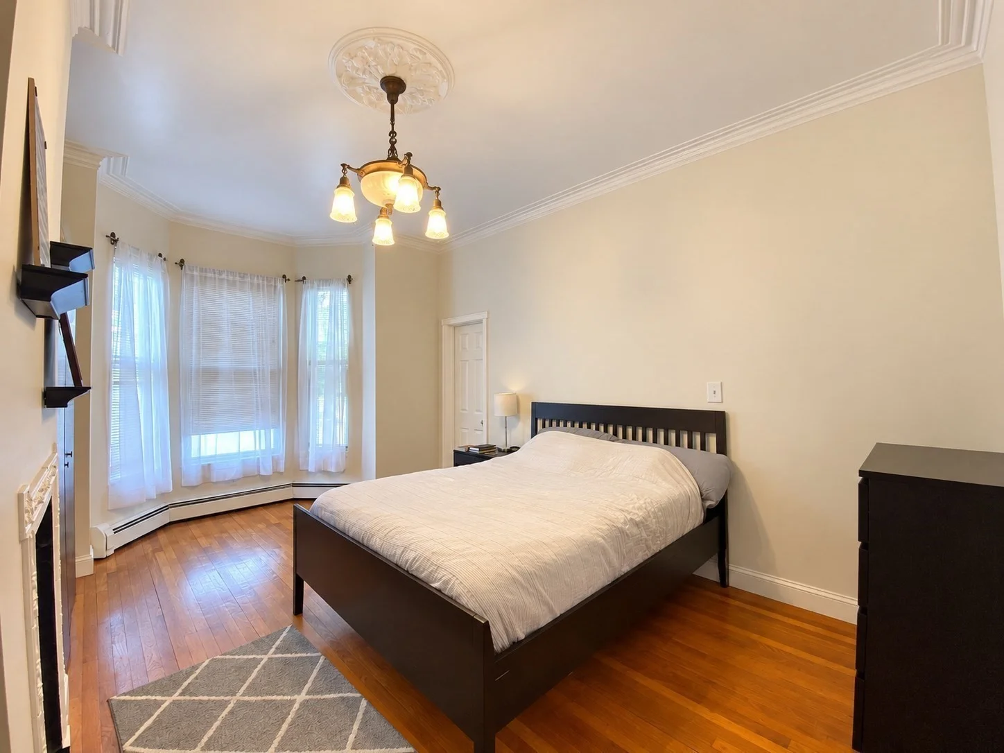 1 bed, 1 bath apartment for rent at 18 Cottage St Unit 2, East Boston — photo 8 of 10