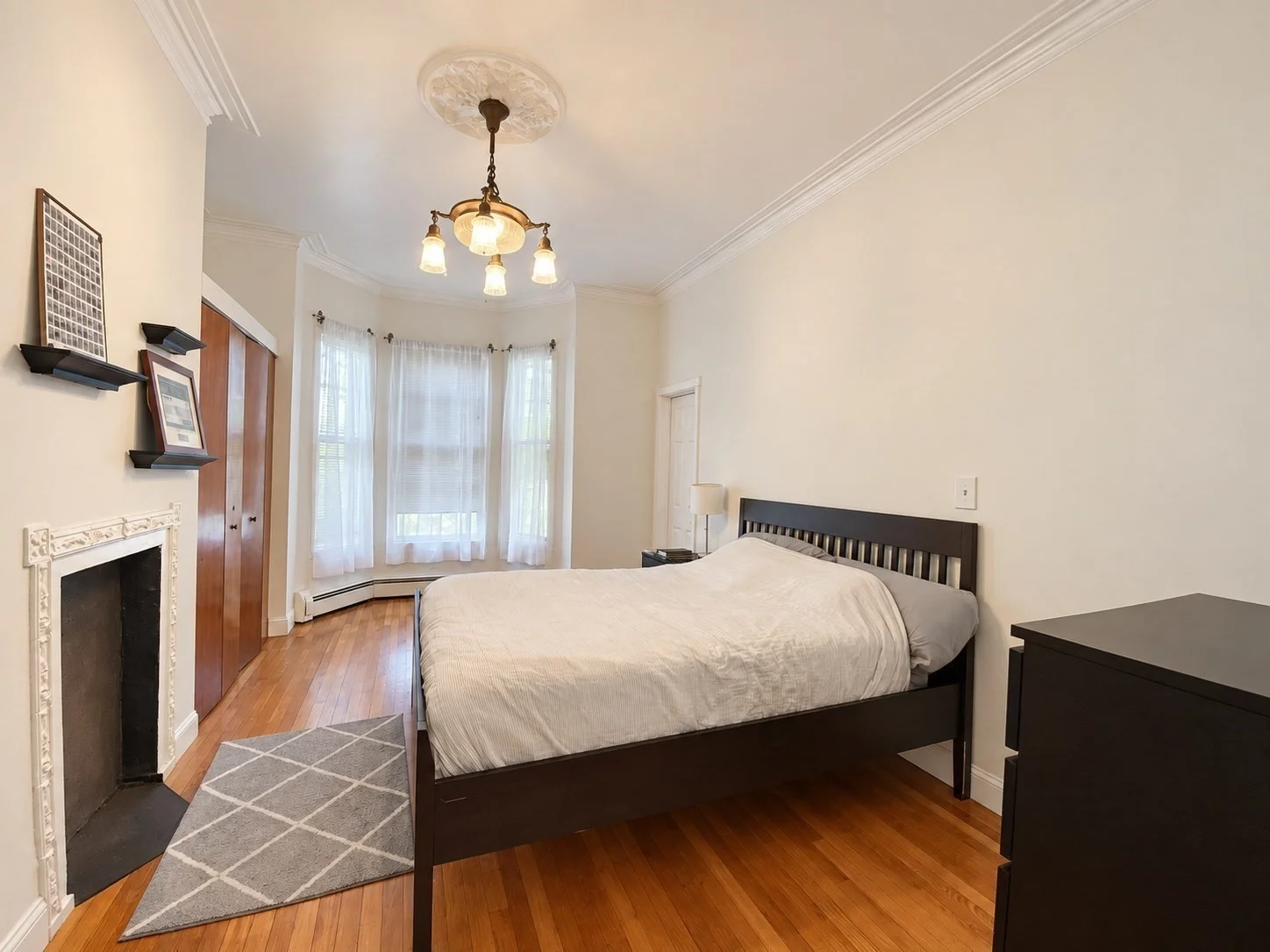 1 bed, 1 bath apartment for rent at 18 Cottage St Unit 2, East Boston — photo 7 of 10