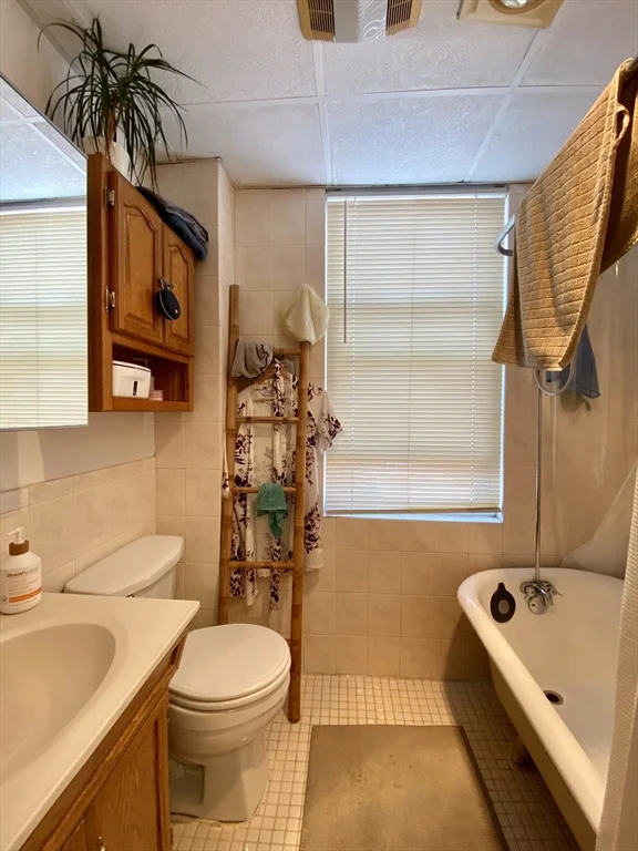 1 bed, 1 bath apartment for rent at 18 Cottage St Unit 3, East Boston — photo 7 of 12