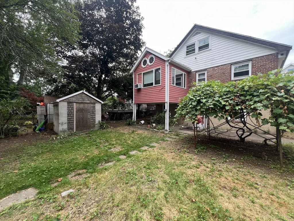 2 bed, 1 bath apartment for rent at 18 Cresthill Rd Unit 18, Brighton — photo 15 of 17