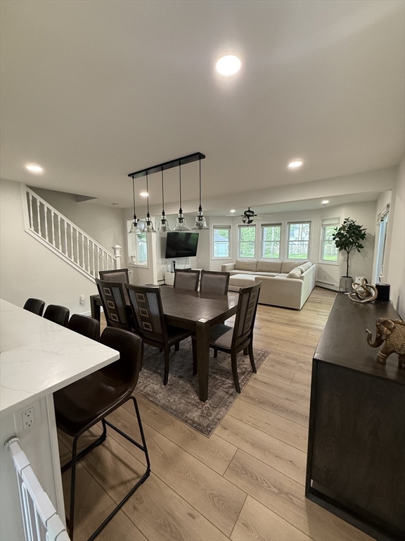 4 bed, 2 bath apartment for rent at 18 Curtis Rd, West Natick — photo 5 of 23