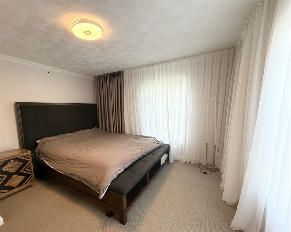 3 bed, 2 bath apartment for rent at 18 Dale St Unit 1A, Ballardvale — photo 11 of 14