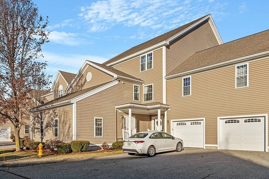 2 bed, 1 bath apartment for rent at 18 Dale St Unit 6H, Andover — photo 1 of 12
