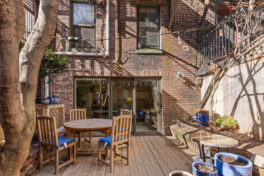 2 bed, 1 bath apartment for rent at 18 Dartmouth Pl Unit 1, South End — photo 14 of 14