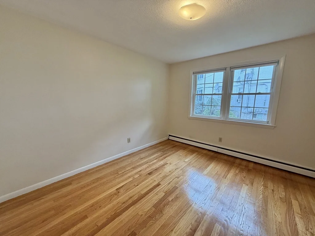 3 bed, 1 bath apartment for rent at 18 Dunstan St Unit 1, West Newton — photo 13 of 29