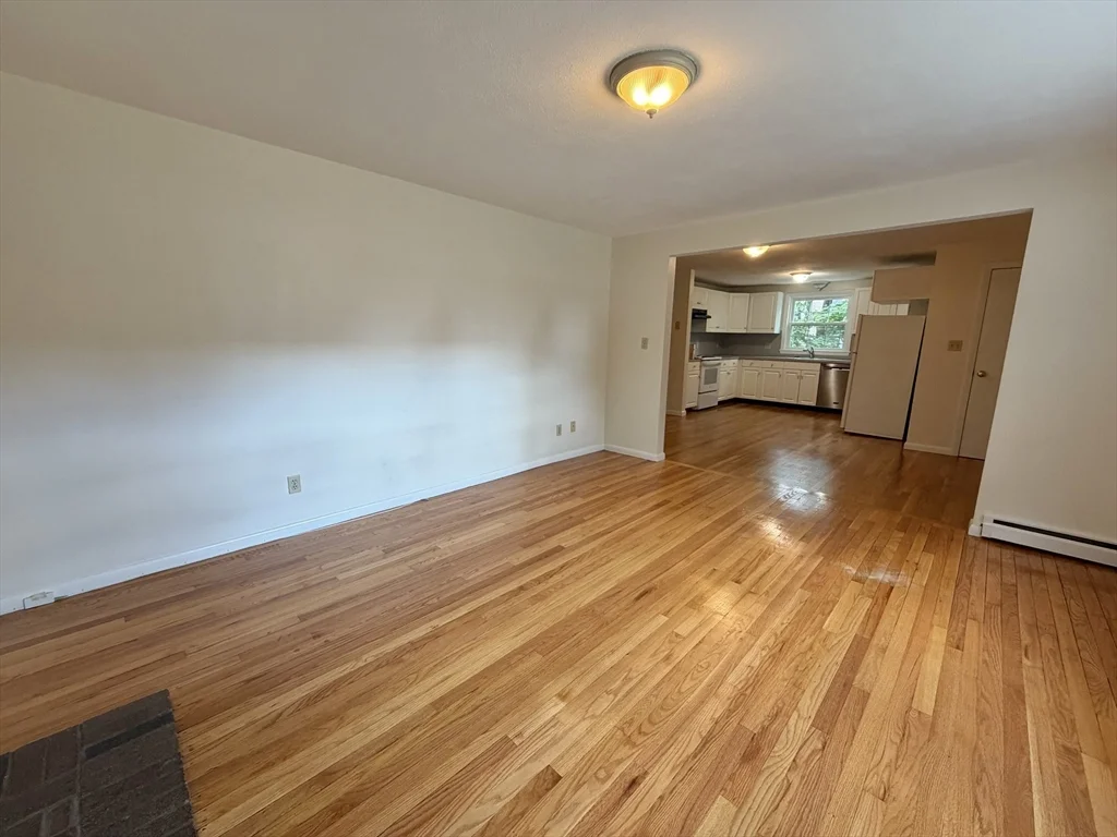 3 bed, 1 bath apartment for rent at 18 Dunstan St Unit 1, West Newton — photo 5 of 29