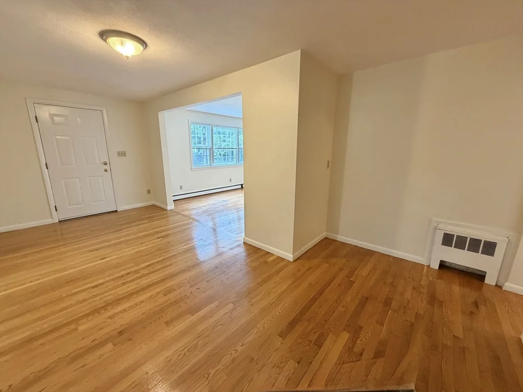 3 bed, 1 bath apartment for rent at 18 Dunstan St Unit 1, West Newton — photo 12 of 29