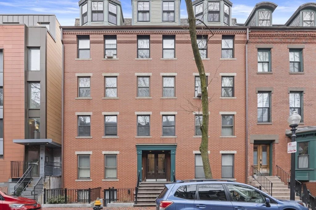 2 bed, 1 bath apartment for rent at 18 East Springfield St Unit 18-3, Harrison Lenox — photo 32 of 36