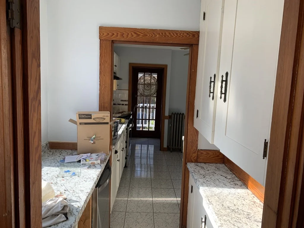 2 bed, 1 bath apartment for rent at 18 Eddy St Unit 1, Banks Square — photo 5 of 10