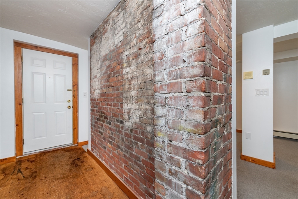 2 bed, 1 bath apartment for rent at 18 Edgerly Unit 1, Back Bay — photo 8 of 10