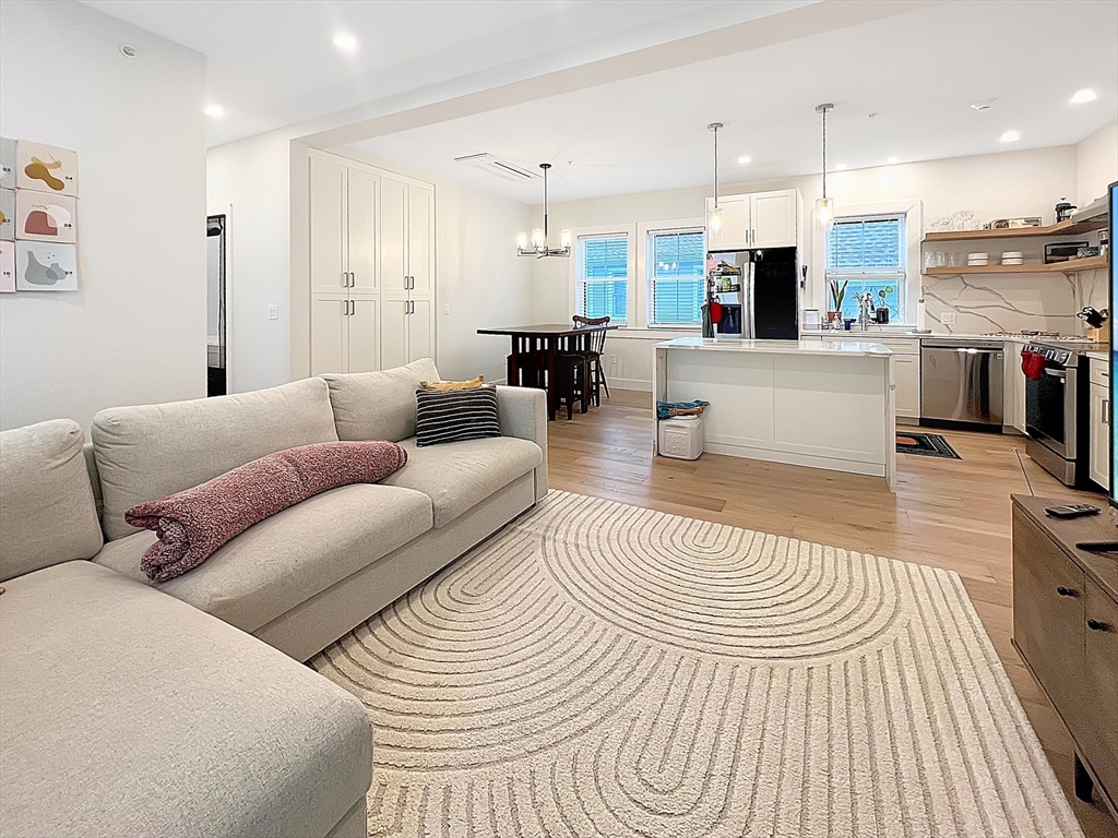 2 bed, 2 bath apartment for rent at 18 Edward St Unit 2, Medford — photo 2 of 12