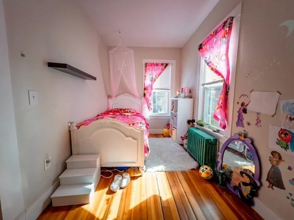 3 bed, 1 bath apartment for rent at 18 Egleston Unit 2, Jamaica Plain — photo 7 of 24