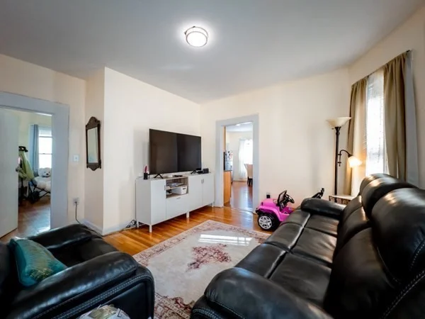 3 bed, 1 bath apartment for rent at 18 Egleston Unit 2, Jamaica Plain — photo 9 of 24