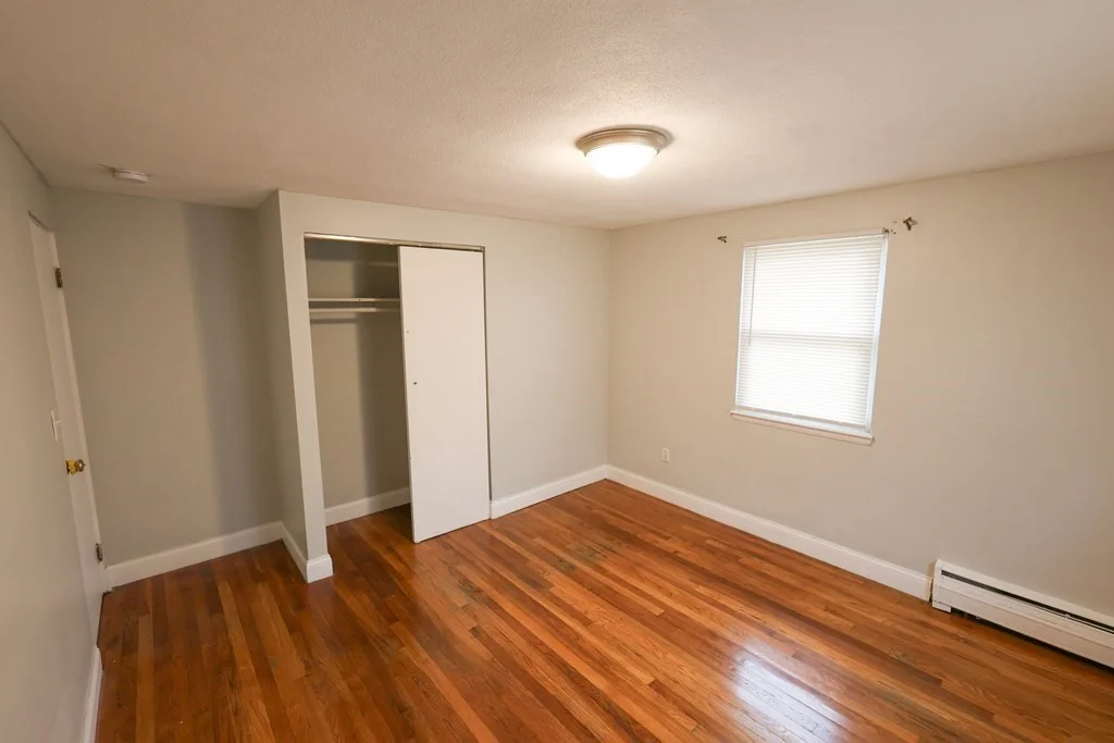 2 bed, 1 bath apartment for rent at 18 Essex St Unit 3, North Quincy — photo 6 of 7